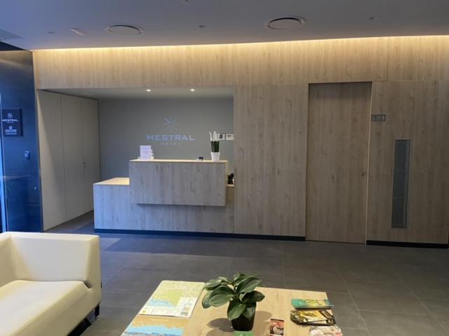 Hotel Mestral Perello El Perello  ภายนอก รูปภาพ